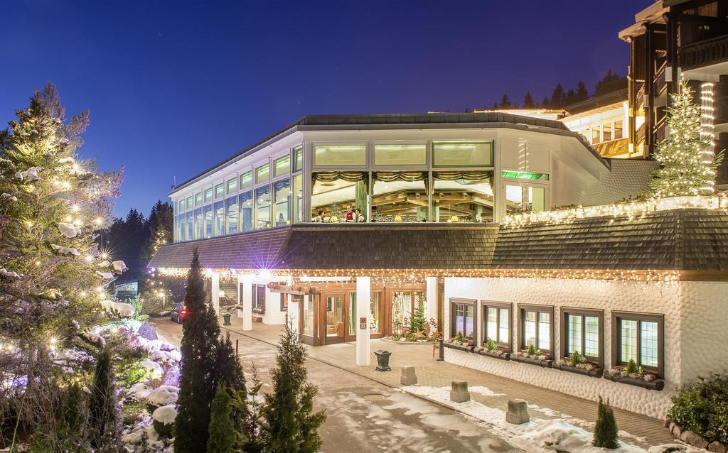 Hotel Vier Jahreszeiten Am Schluchsee Exterior photo